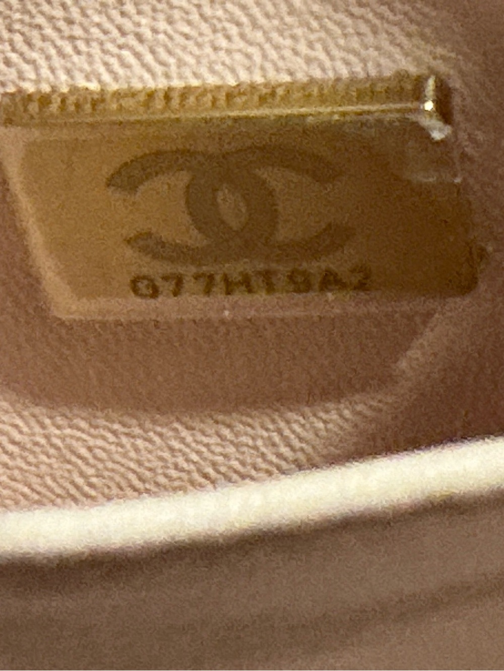 NIB CHANEL Coco Handle 21A Pink Caviar Leather Light Gold HW Medium Handbag NWT - Picture 8 of 10